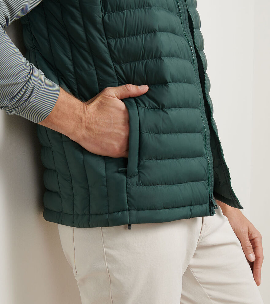 Apex Quilted Vest image number 4