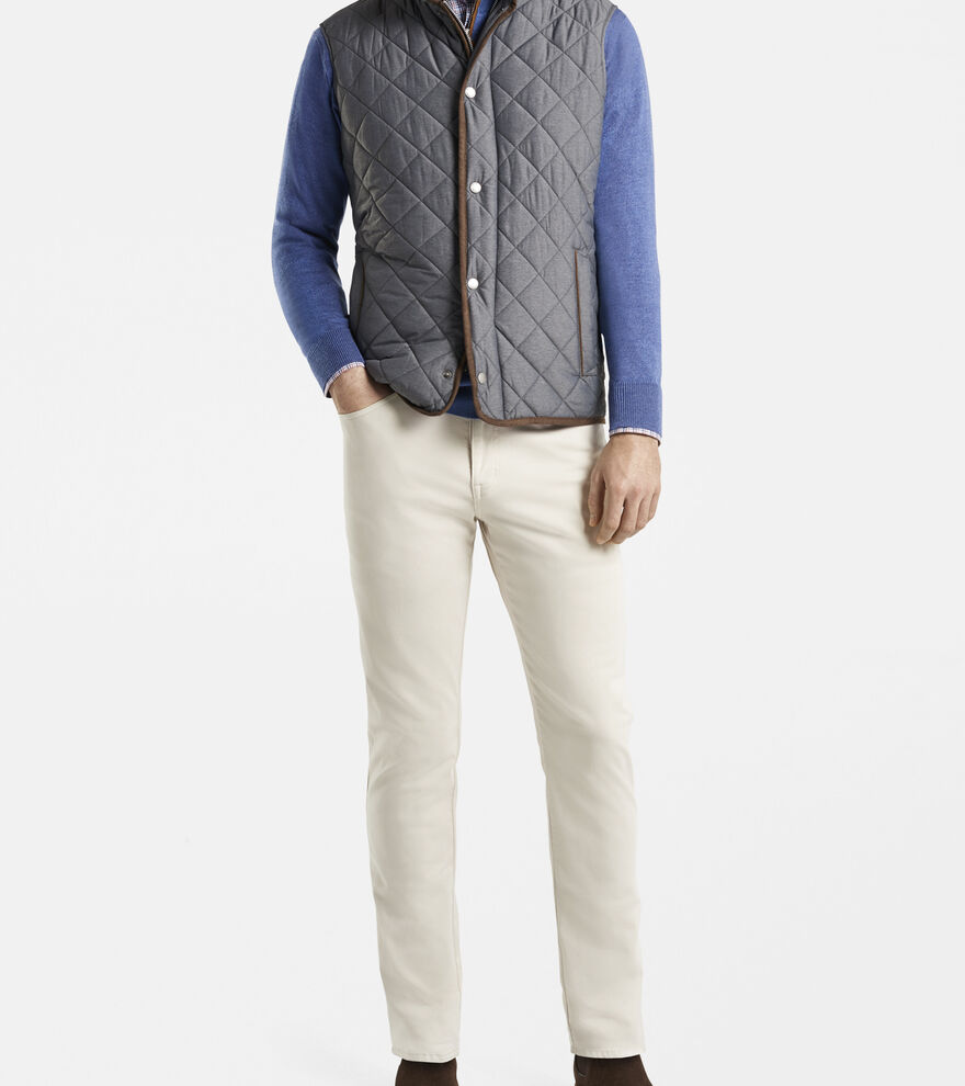 Essex Quilted Travel Vest image number 4