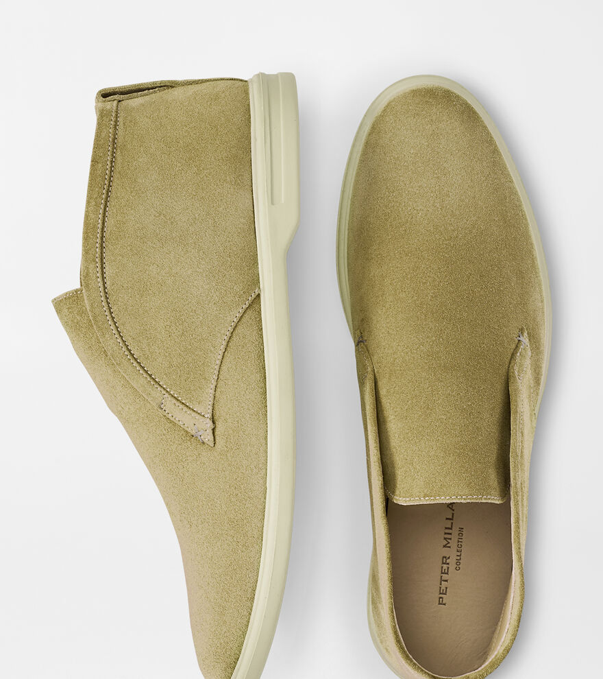 Excursionist Chukka image number 1