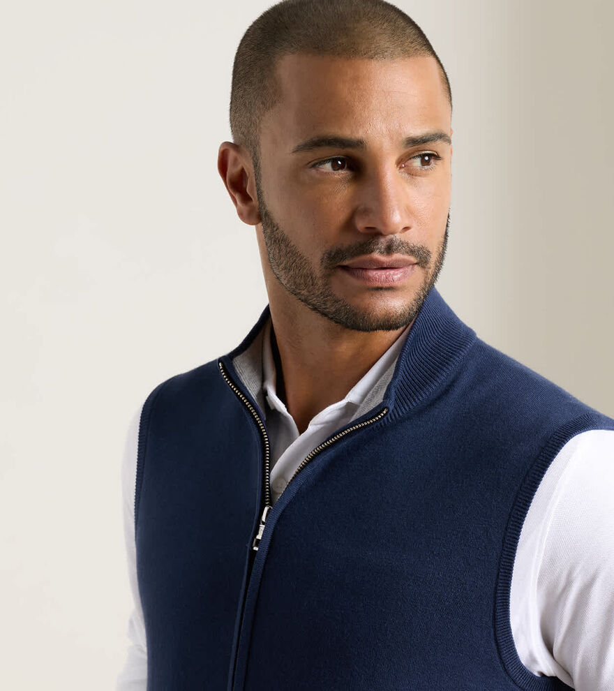 Coolspun Lite Full-Zip Sweater Vest image number 4