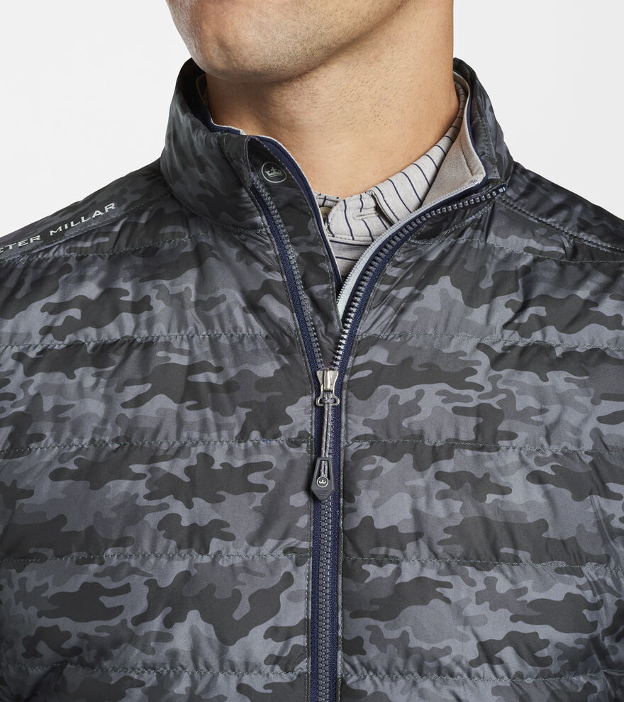 Camo Hyperlight Quilted Vest image number 4