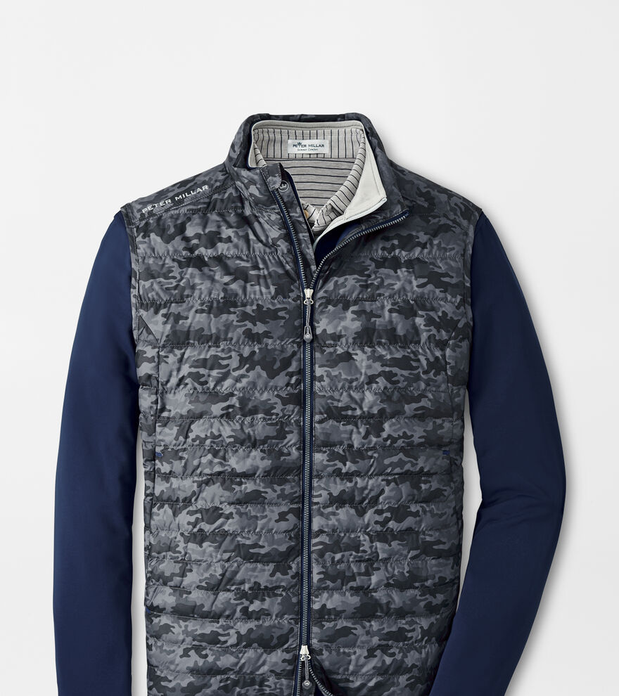 Camo Hyperlight Quilted Vest image number 1