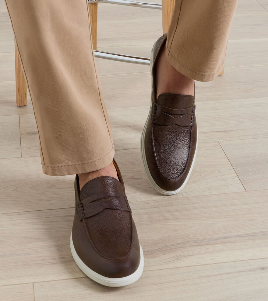 Excursionist Pebble Grain Penny Loafer image number 2