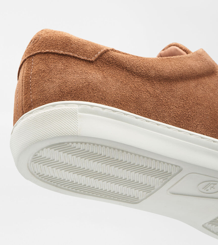 Vantage Lite Suede Sneaker image number 6