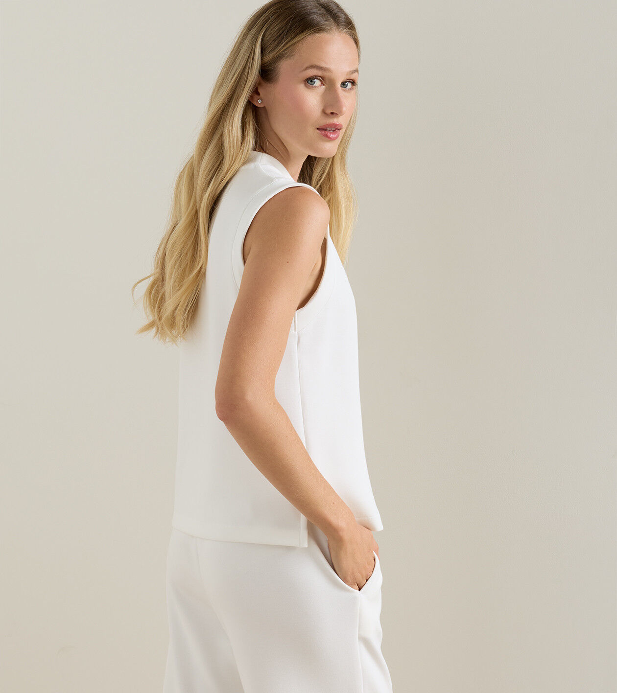 Flora Knit Mock Neck Tank | Women's Tops | Peter Millar