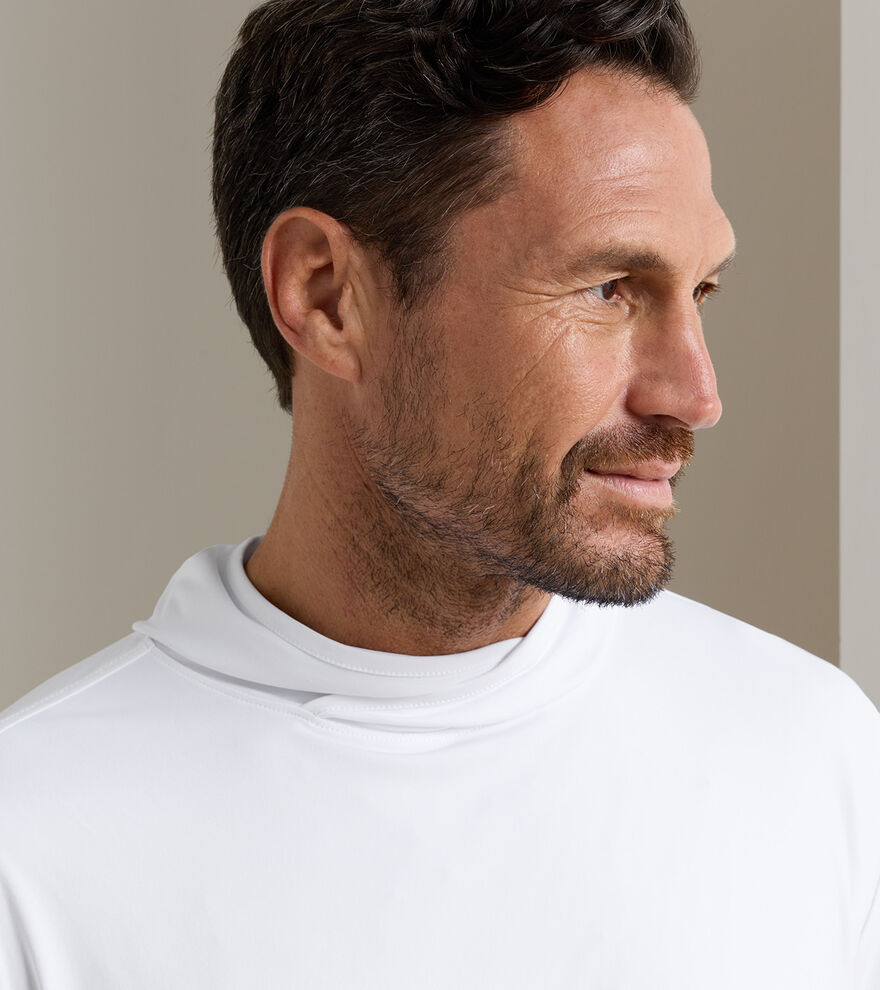 Featherweight Performance Sun Shirt Hoodie image number 4