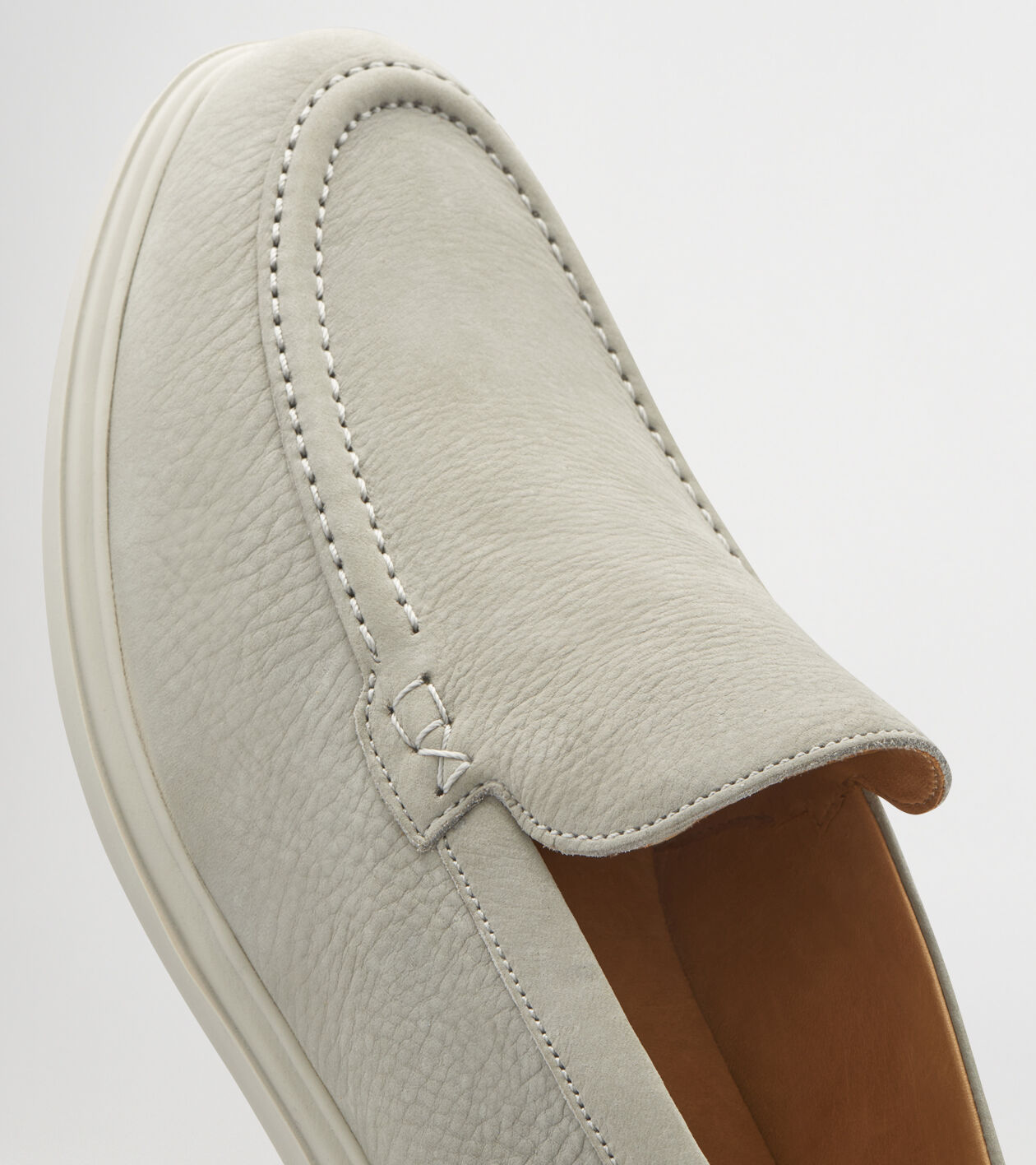 Excursionist Nubuck Venetian Loafer | Men's Shoes | Peter Millar