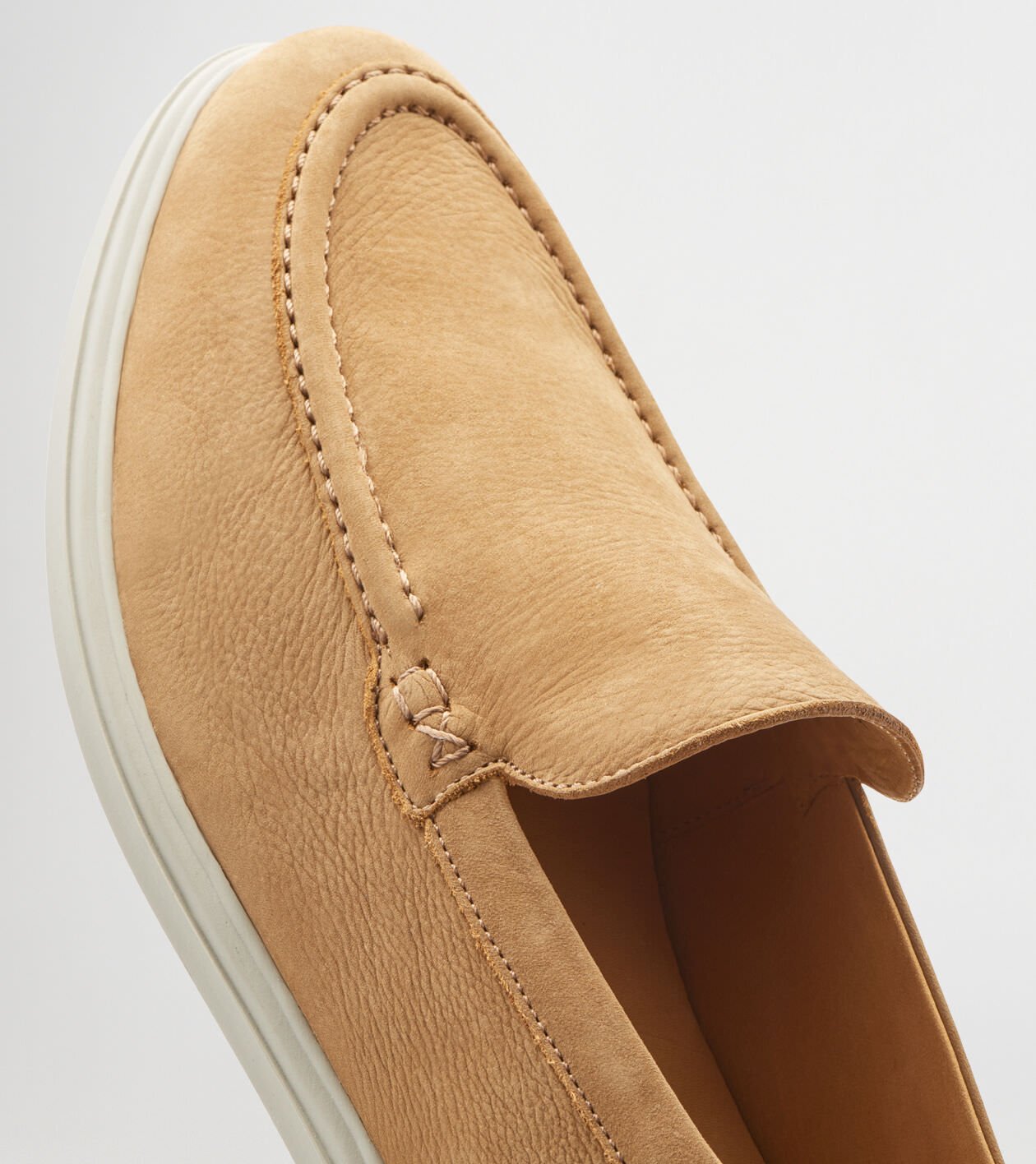 Excursionist Nubuck Venetian Loafer | Men's Shoes | Peter Millar