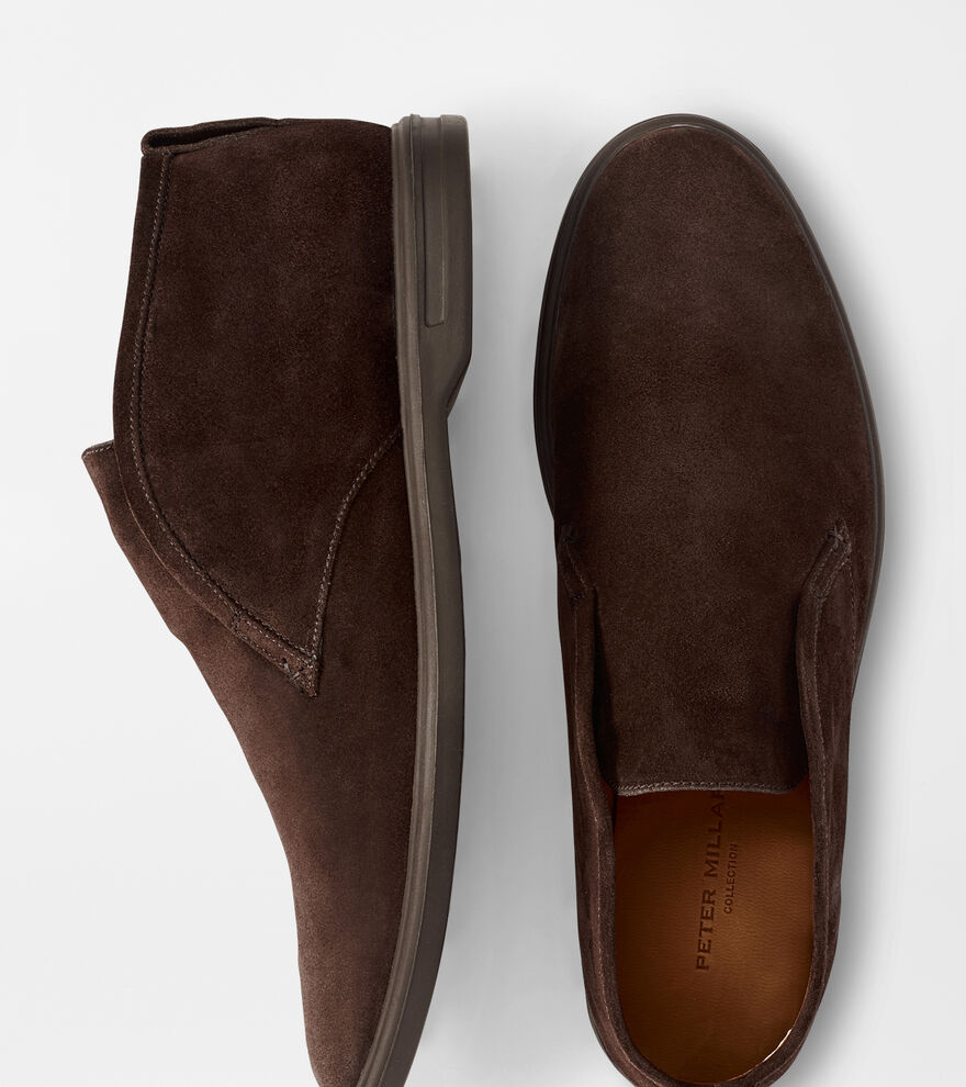 Excursionist Chukka image number 1