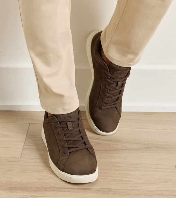 Drift Classic Nubuck Sneaker - Alternate Image 1