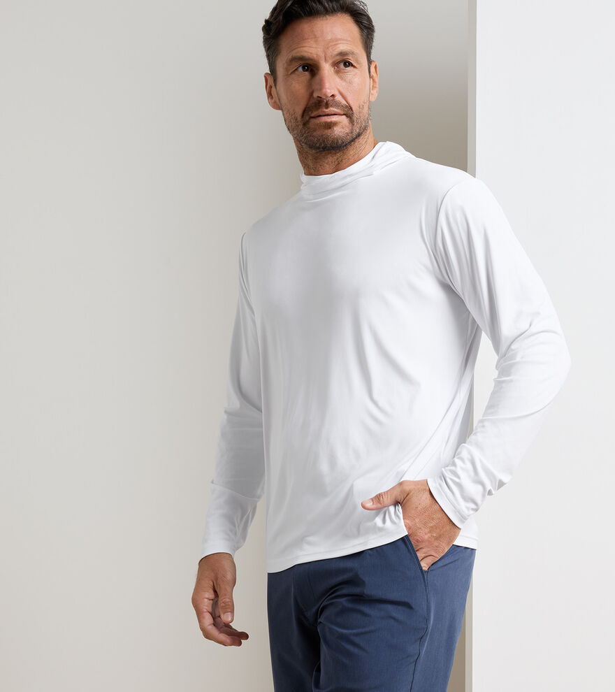 Featherweight Performance Sun Shirt Hoodie image number 2