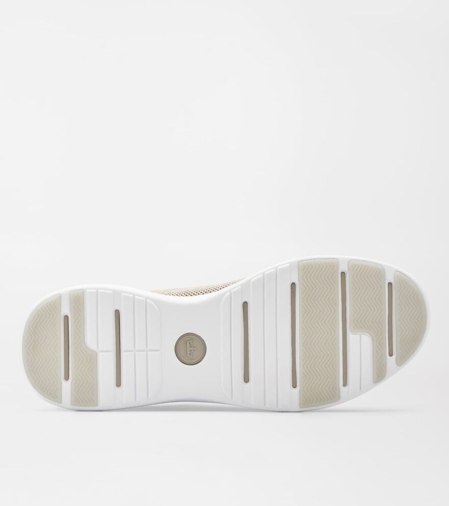 Glide V3 Sneaker - Alternate Image 8
