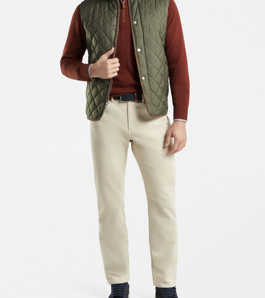 Essex Quilted Travel Vest image number 4