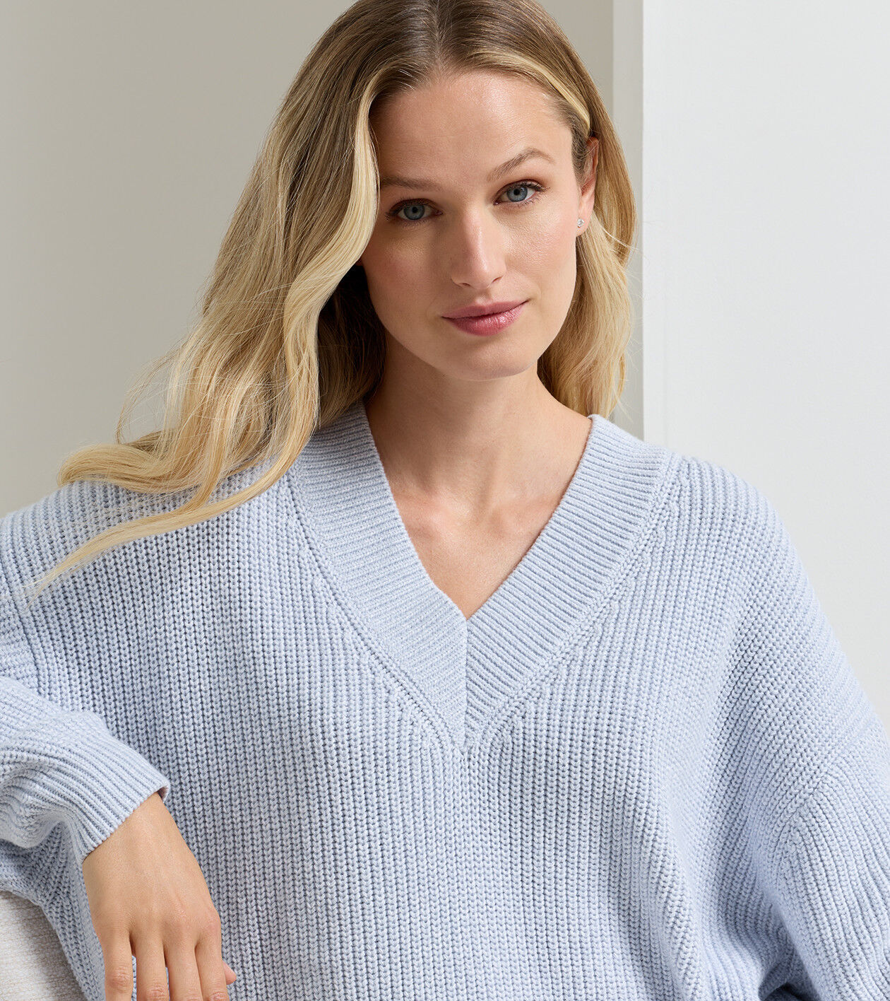 Nicolette V-Neck Sweater | Women's Tops | Peter Millar