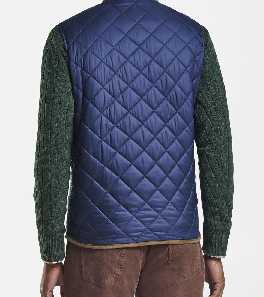 Essex Quilted Travel Vest image number 3