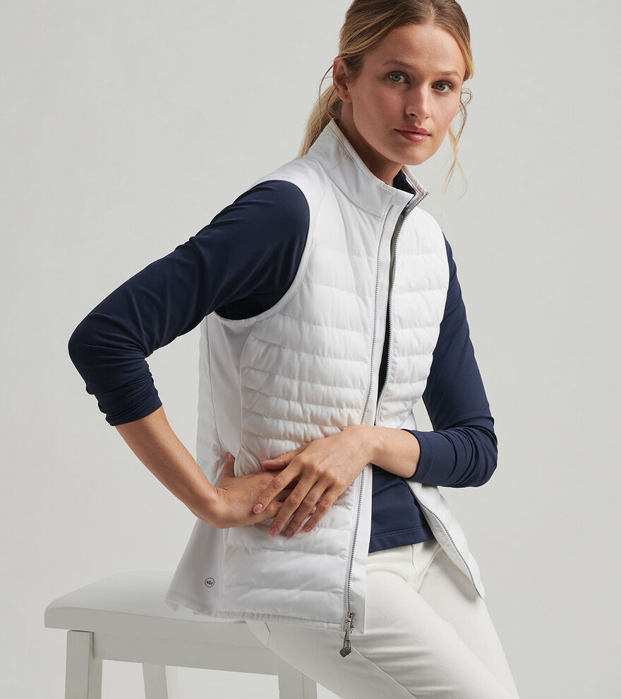 Women's Fuse Hybrid Vest image number 2