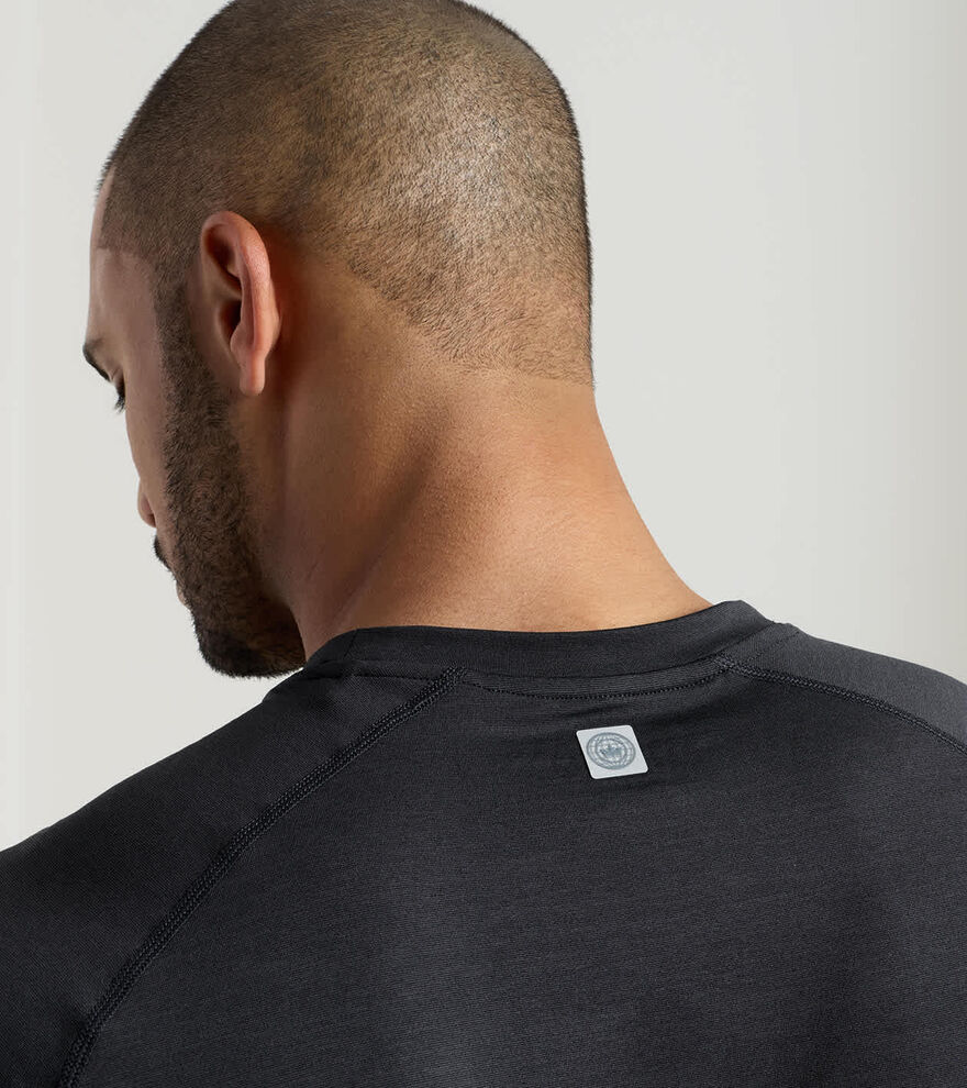 Aurora Performance Long-Sleeve T-Shirt image number 4