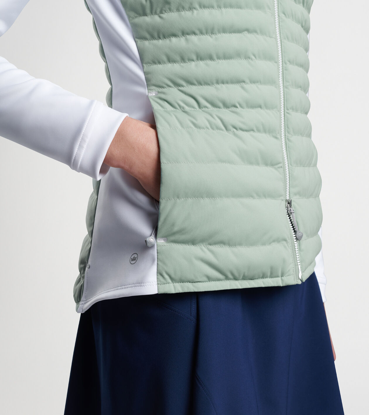 Nike aeroloft hybrid top