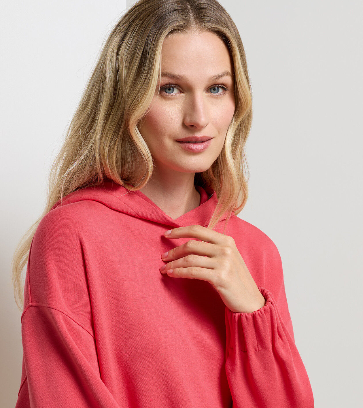 Flora Knit Hoodie | Women's Tops | Peter Millar