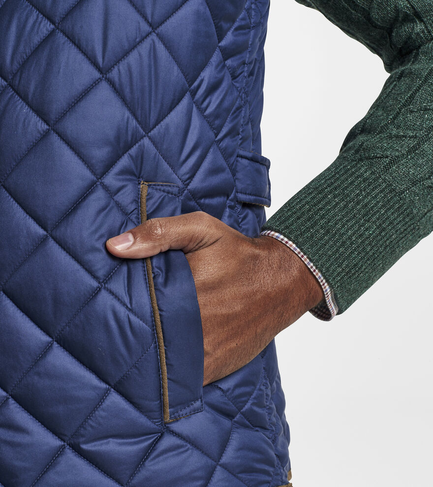 Essex Quilted Travel Vest image number 6