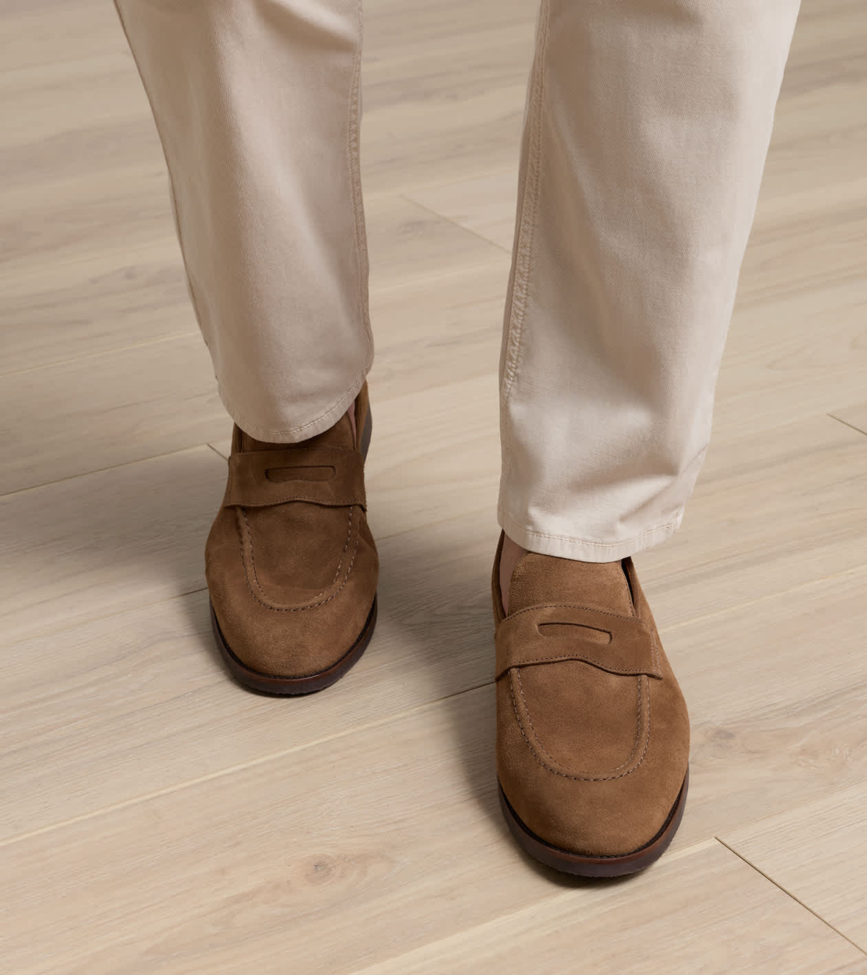 Peter Millar Crown Suede Penny Loafers Men’s 8M Tan Beige Made in Brazil Madison Suede Penny Loafer Men main image 3