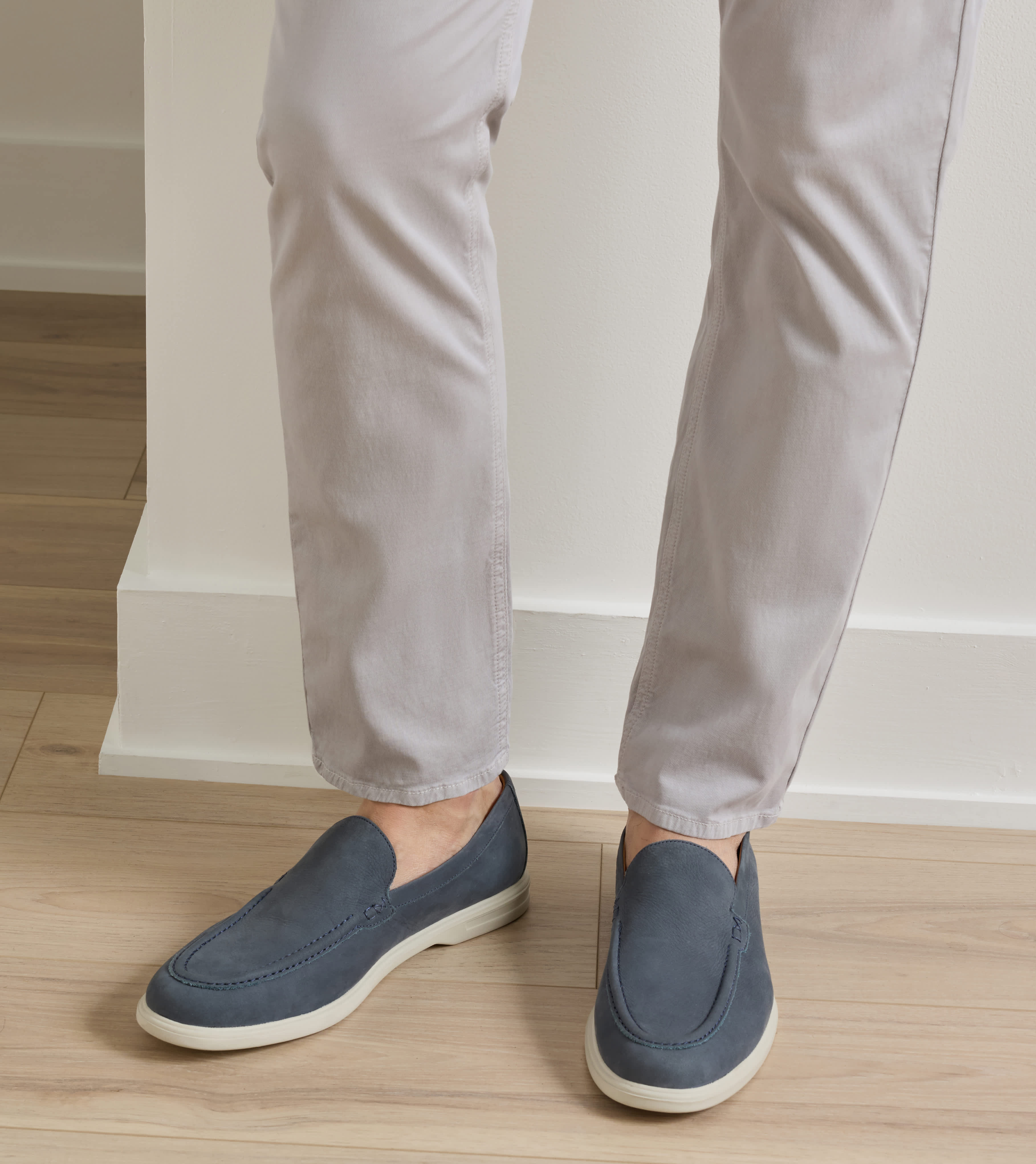 Peter Millar Crown Crafted Excursionist Nubuck Venetian Loafers 11M Pearl Grey Peter Millar Crown Crafted Men main image 2
